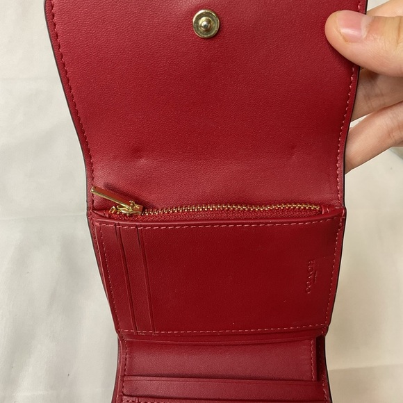 Coach Outlet Small Trifold Wallet In - Picture 2 of 5